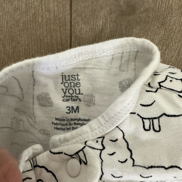 Carter’s 3 month baby boy zip footies - Picture 4 of 7